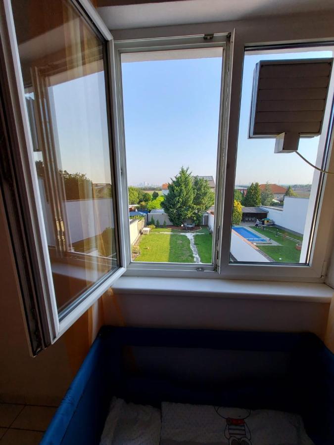 Pension Claudia Voesendorf Bagian luar foto